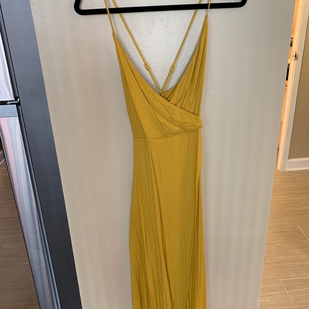 Beautiful brand new yellow long dress